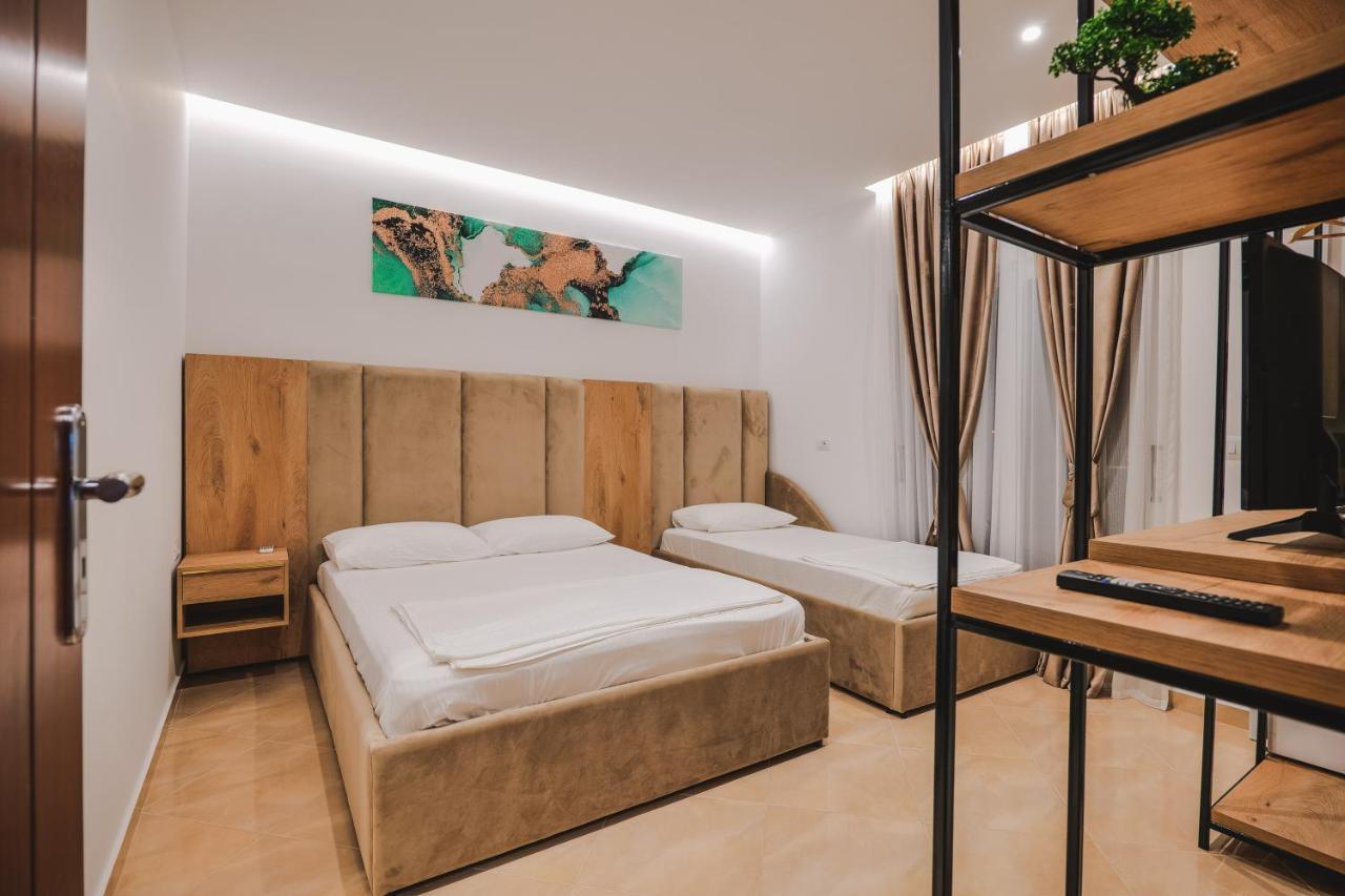 Vila Ahmeti Sarandë Exteriör bild