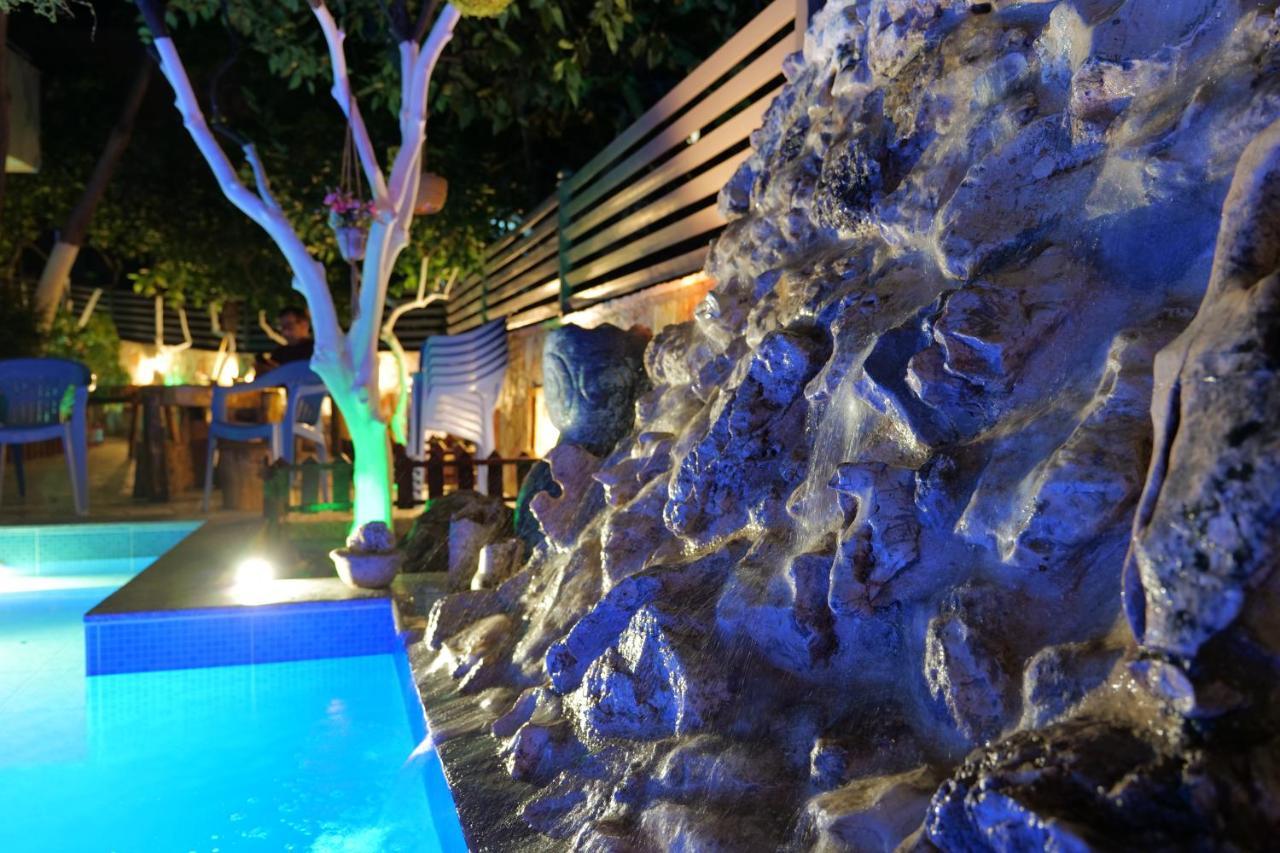 Vila Ahmeti Sarandë Exteriör bild