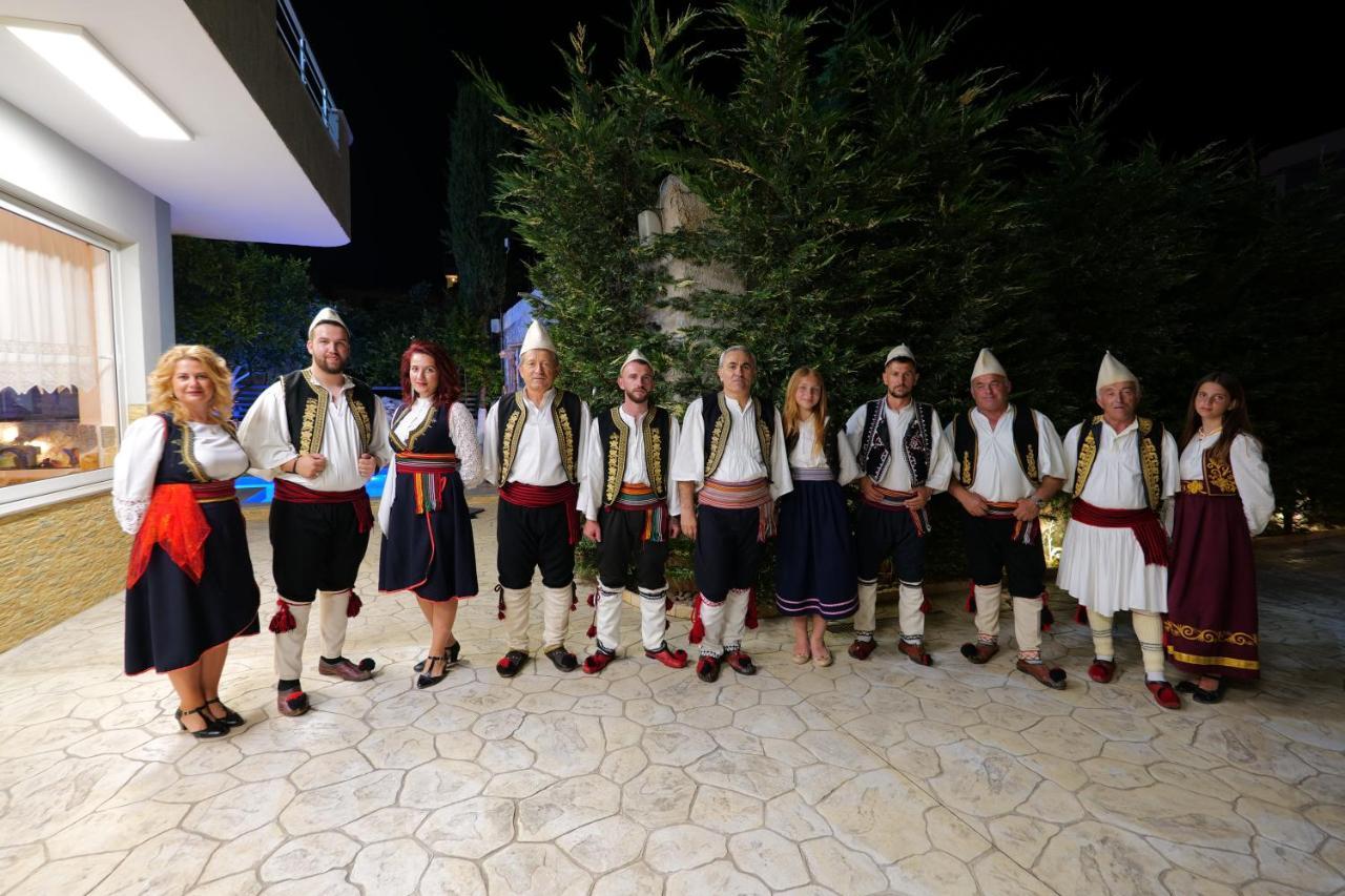 Vila Ahmeti Sarandë Exteriör bild