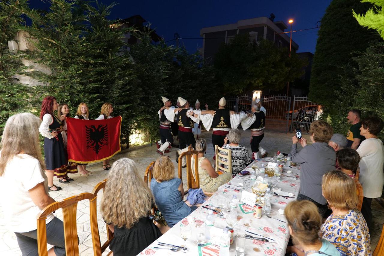 Vila Ahmeti Sarandë Exteriör bild