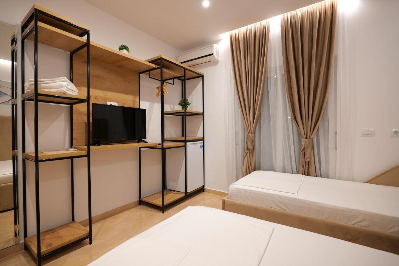 Vila Ahmeti Sarandë Exteriör bild