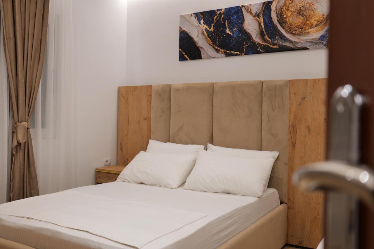 Vila Ahmeti Sarandë Exteriör bild
